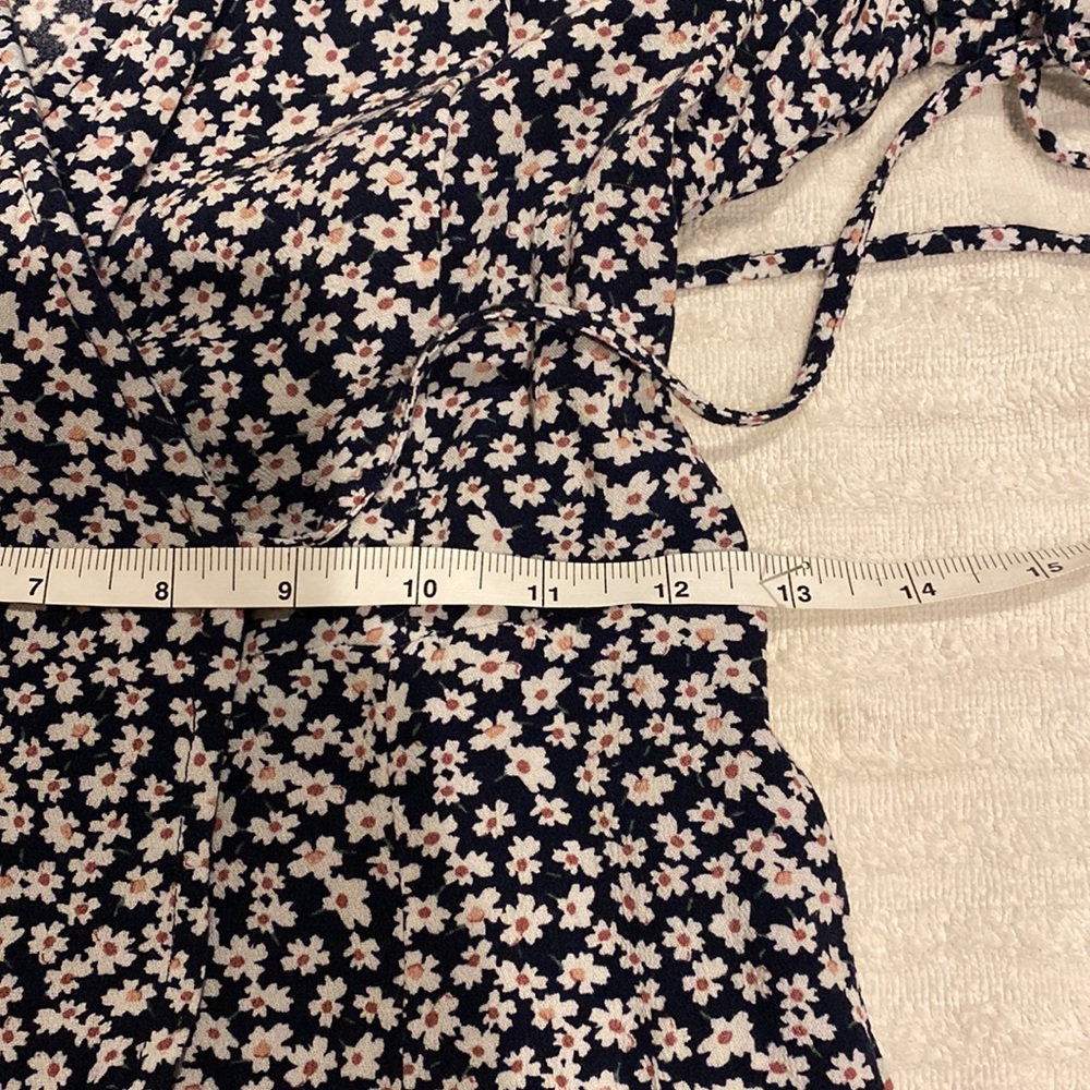 Abercrombie & Fitch Ditsy Floral Linen Real Wrap Dress - Picture 11 of 12